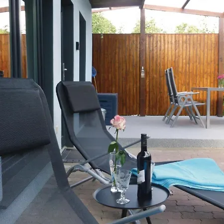 1 Bedroom Cozy Home In Klein Nemerow *